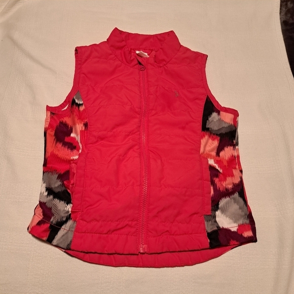 Gymboree Gymgo Medium or 7/8 athletic style vest, has 2 front side open pockets - Picture 1 of 4